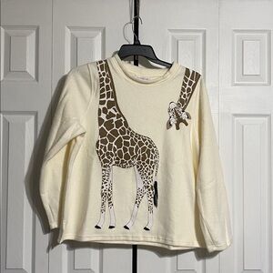 Catalog Favorites off white giraffe cotton blend fleece top shirt  size LARGE